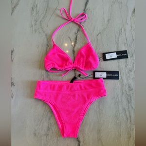 Love and Bikinis swimsuit set! Color is hot pink and size is one size fits all!